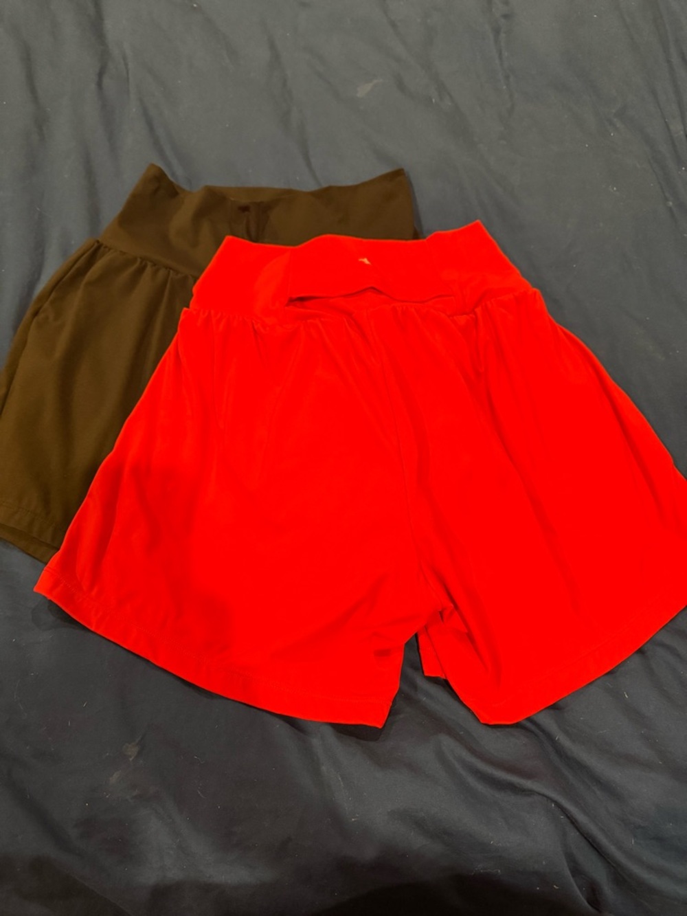 HALARA High-Waist Athletic Shorts Set - Black & Red - Picture 6 of 8